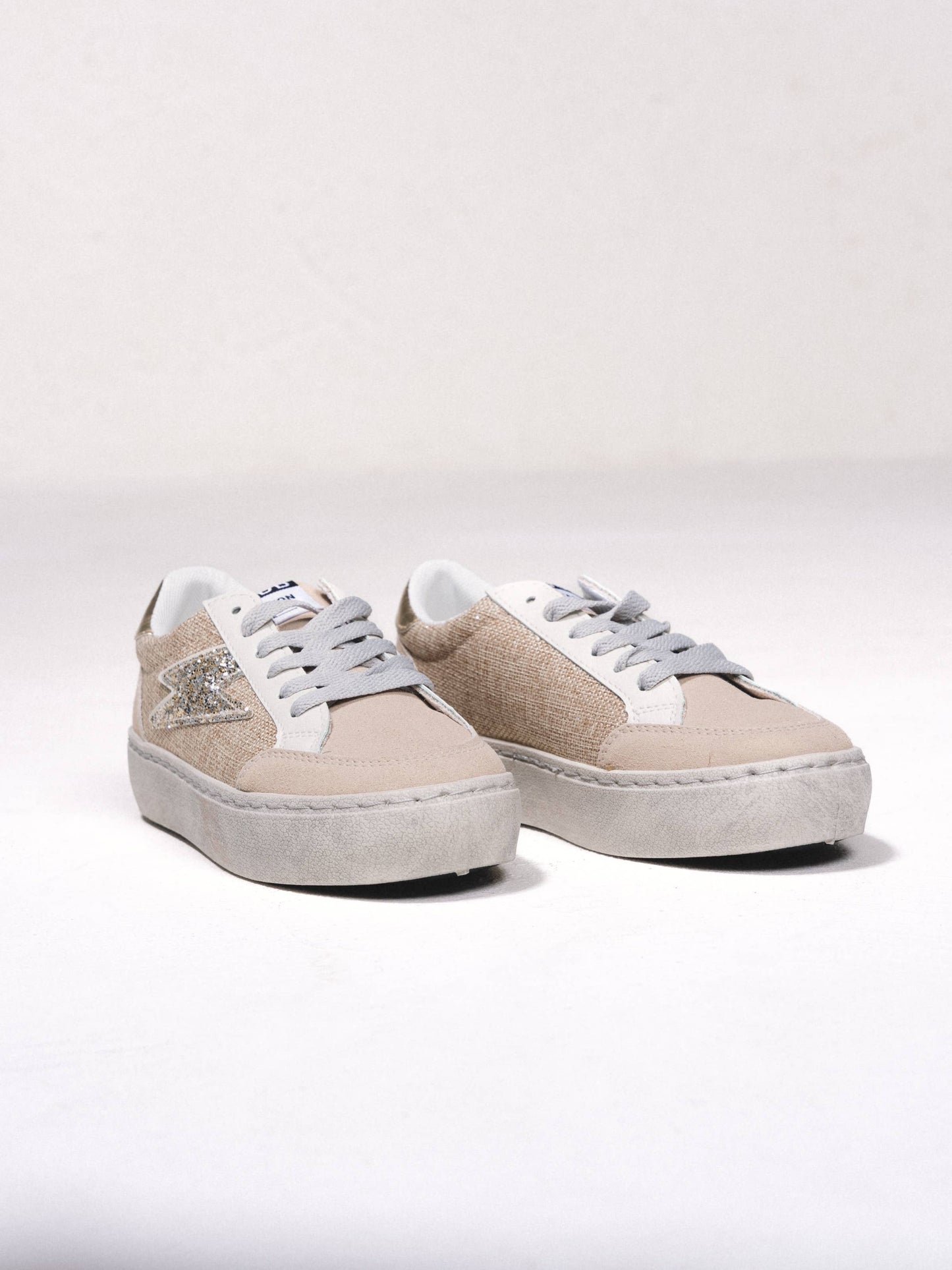 259933 - Baskets avec paillettes contrastantes